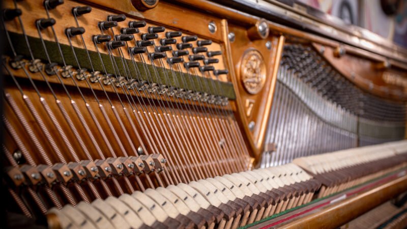 Piano vertical Bechstein alemán (VENDIDO) - Image 3