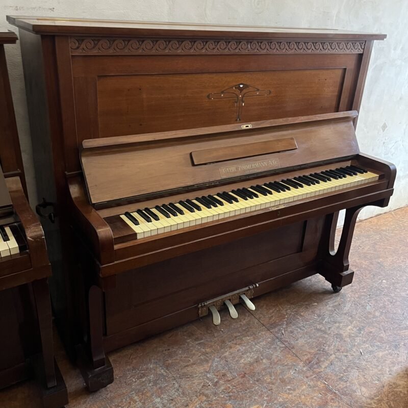 Piano vertical Zimmermann alemán – Elegancia y sonido clásico