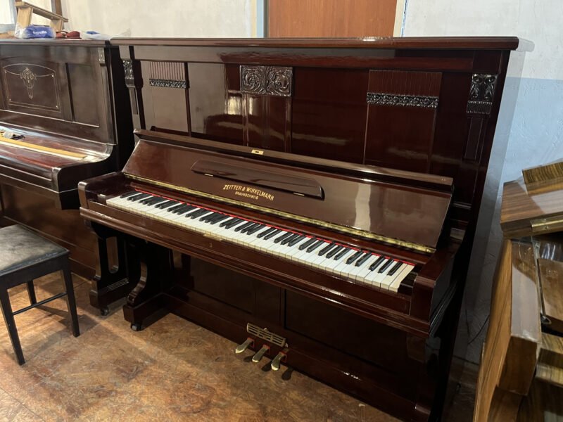 Piano vertical Zeitter & Winkelmann – Alta gama alemana