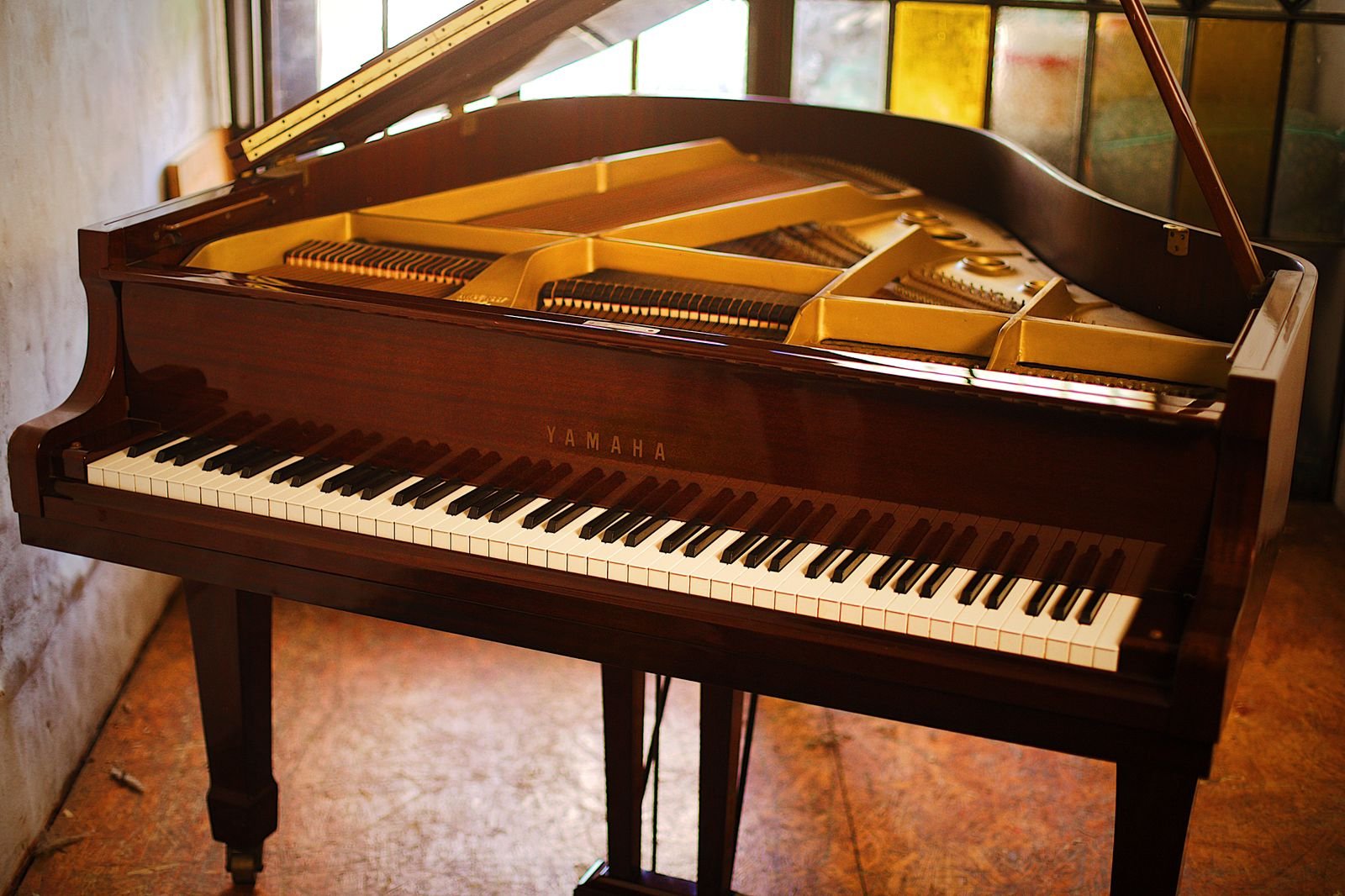 (VENDIDO) Piano de cola Yamaha G1 japonés