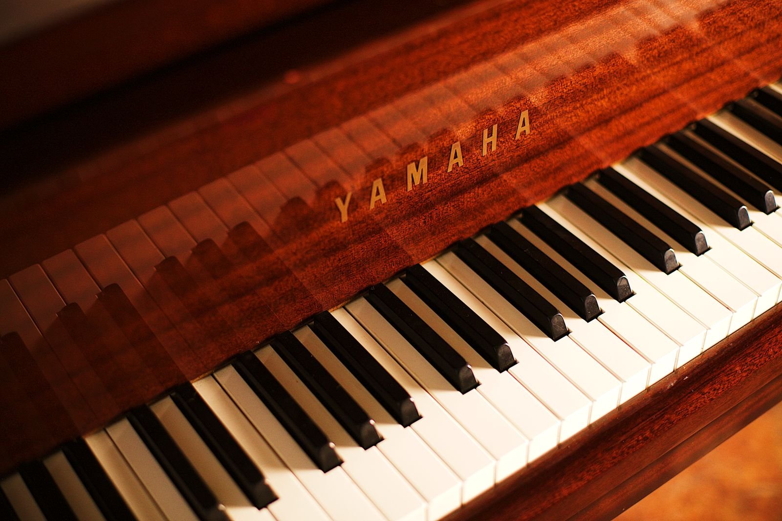 (VENDIDO) Piano de cola Yamaha G1 japonés - Imagen 3