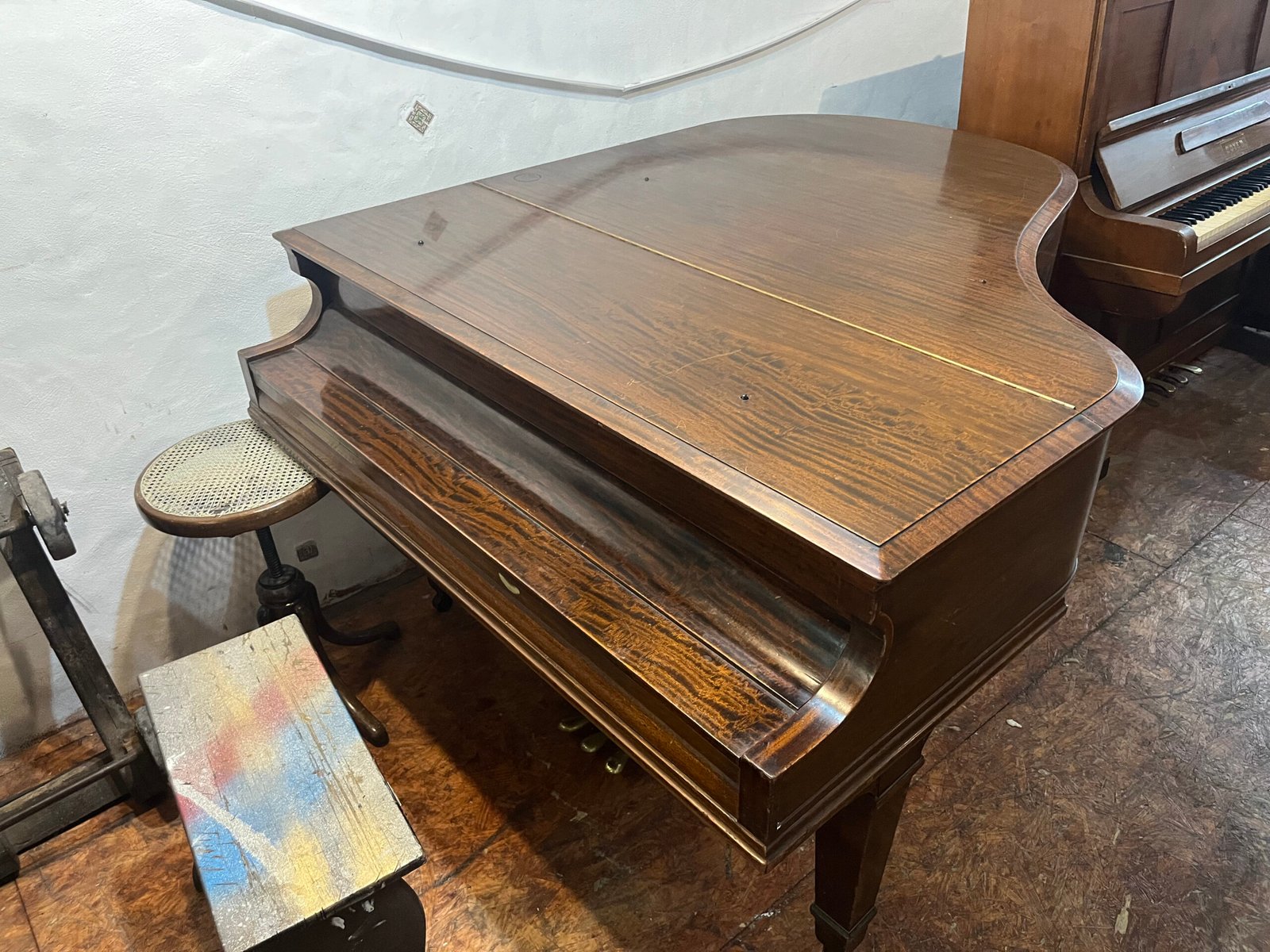 Piano de Cola Chickering Mignon — 160 cm
